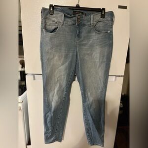 Torrid Skinny Stretch High-Rise Jeggings Size 18R‎ Blue